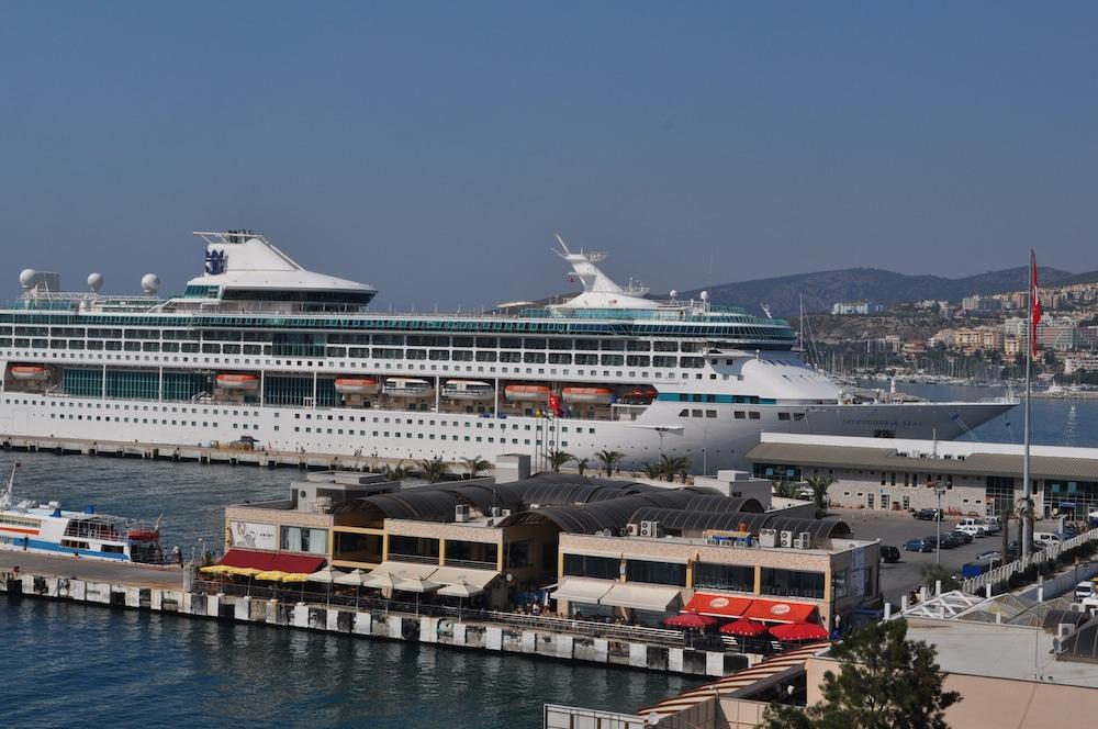 Kayhanbey Hotel Kusadası Exteriér fotografie