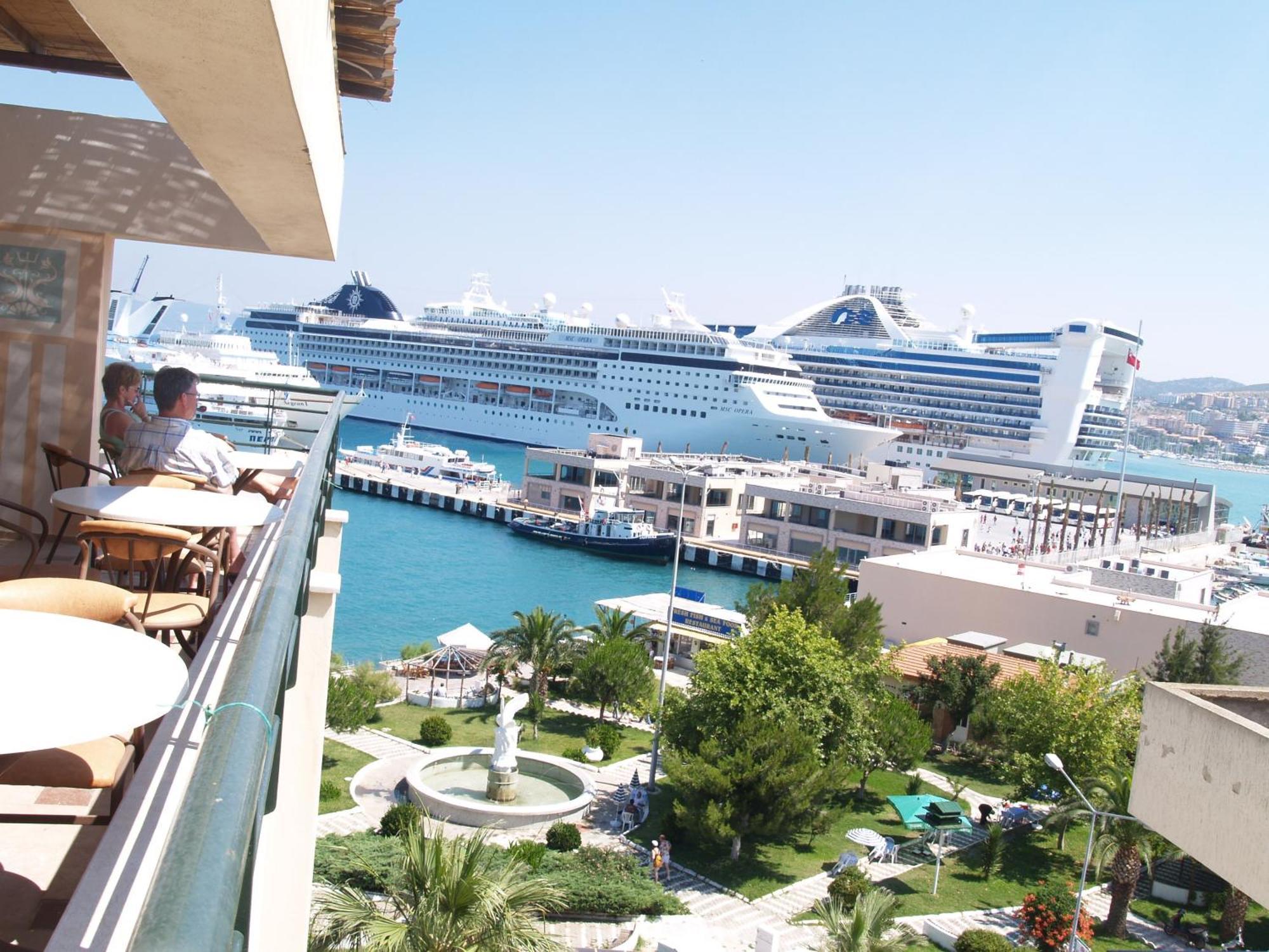 Kayhanbey Hotel Kusadası Exteriér fotografie