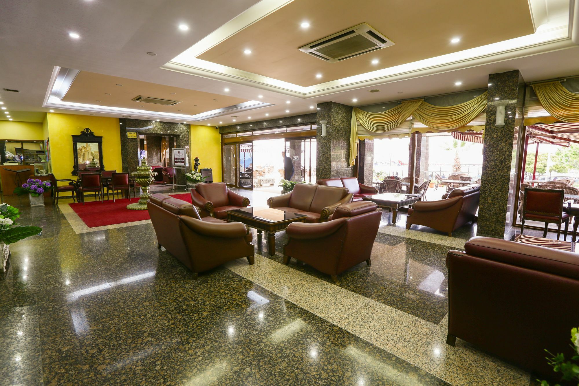 Kayhanbey Hotel Kusadası Exteriér fotografie